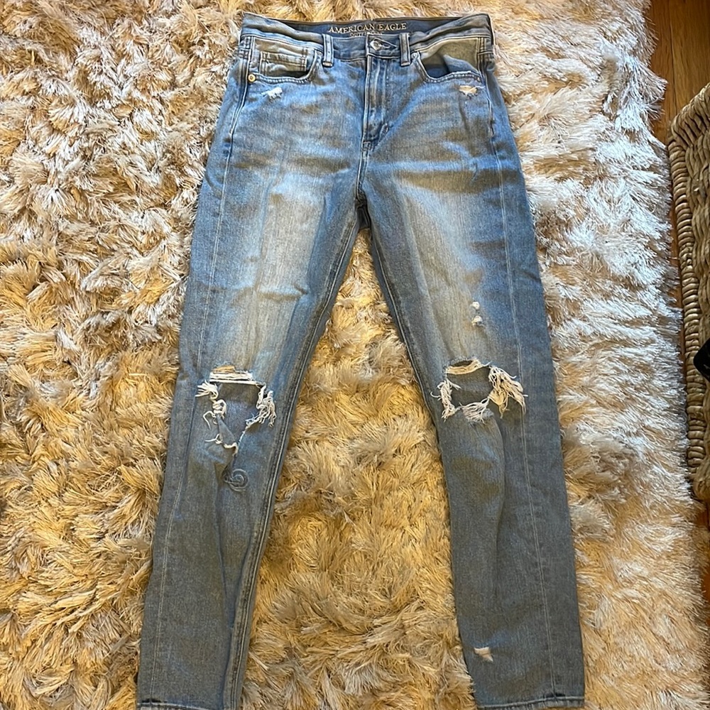 American Eagle Mom Jeans